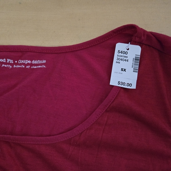 Penningtons Red Floral Sleeveless Tunic Tank Top Plus Size 5X NWT - Picture 3 of 6